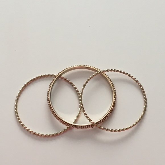 Gold set of 3 bracelets - Picture 3 of 3